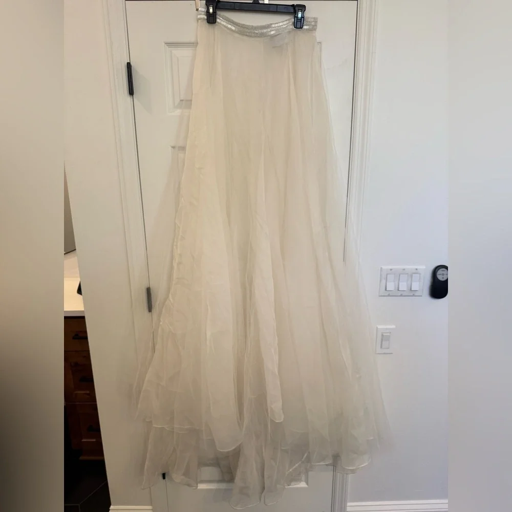 Theia Bridal Tulle Over Skirt Ivory Silk Beaded Waistband Belt Womens size 10